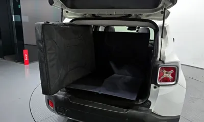 Jeep Renegade 2015, 85101 км, за 5219.69 USD - фото 20