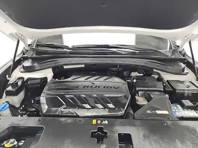 Hyundai Santafe 2019, 83234 км, за 15281.04 USD
