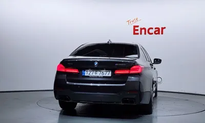 BMW 5-Series 2022, 29570 км, за 42931.62 USD