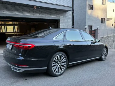 Audi A8 2021, 49000 км, за 45949.85 USD