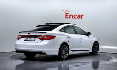 Hyundai Grandeur 2012, 158455 км, за 4172.18 USD