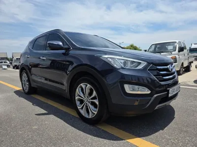 Hyundai Santafe 2013, 158000 км, за 4726.27 USD