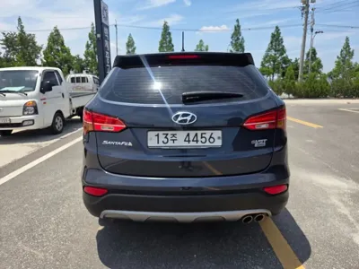 Hyundai Santafe 2013, 158000 км, за 4726.27 USD