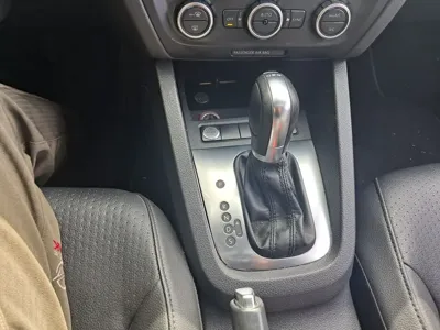 Volkswagen Jetta 2013, 165545 км, за 1962.72 USD - фото 13