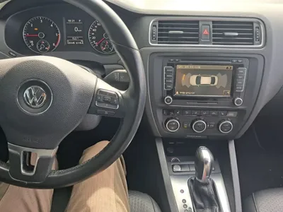 Volkswagen Jetta 2013, 165545 км, за 1962.72 USD - фото 14