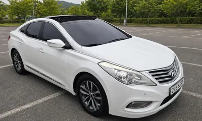 Hyundai Grandeur 2012, 181426 км, за 3185.33 USD