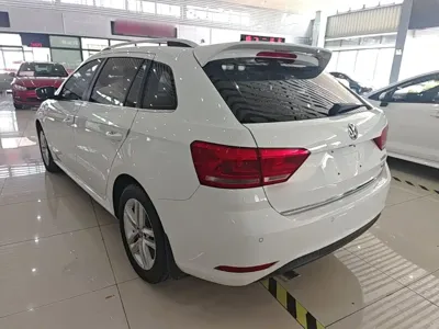 Volkswagen Gran Lavida 2018, 89400 км, за 6091.7 USD