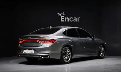 Hyundai Grandeur 2017, 140586 км, за 7333.99 USD