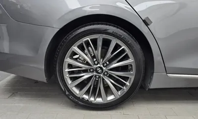 Hyundai Grandeur 2017, 140586 км, за 7333.99 USD
