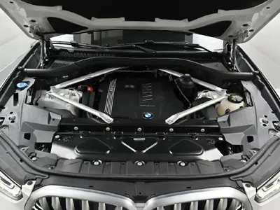 BMW X6 2022, 74639 км, за 43652.36 USD - фото 8