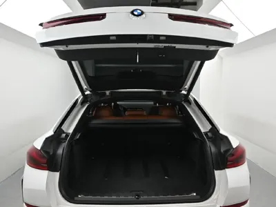 BMW X6 2022, 74639 км, за 43652.36 USD - фото 9