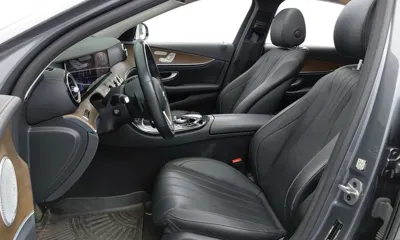 Mercedes-Benz E-Class 2019, 69777 км, за 17356.82 USD - фото 13