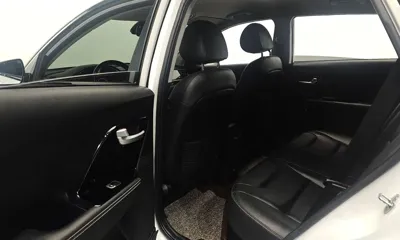 Kia Niro 2020, 118717 км, за 10174.61 USD - фото 11