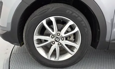 Hyundai Santafe 2013, 58206 км, за 6446.57 USD