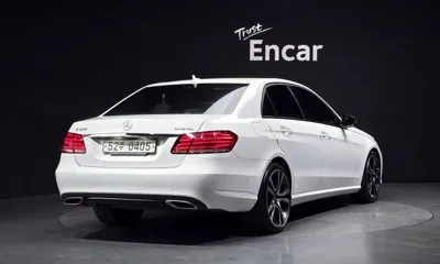 Mercedes-Benz E-Class 2016, 154041 км, за 7548.9 USD