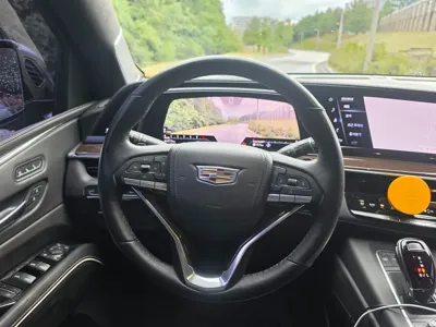 Cadillac Escalade 2021, 46100 км, за 53052.05 USD - фото 9