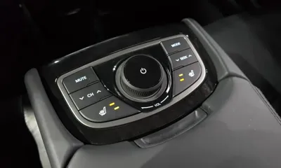 Hyundai Grandeur 2014, 181439 км, за 3577.94 USD - фото 18