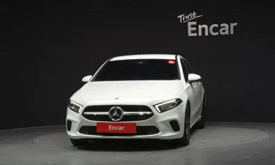 Mercedes-Benz A-Class 2023, 38235 км, за 15466.27 USD