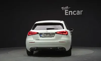 Mercedes-Benz A-Class 2023, 38235 км, за 15466.27 USD