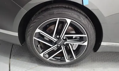 Genesis G80 2026, 23659 км, за 37980.48 USD