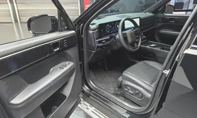 Hyundai Santafe 2025, 39897 км, за 25594.07 USD - фото 10