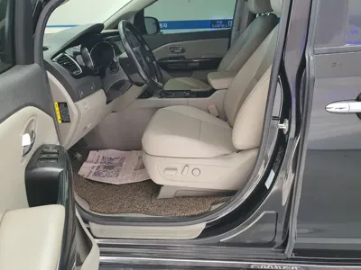 Kia Canival 2016, 217000 км, за 3841.89 USD - фото 7