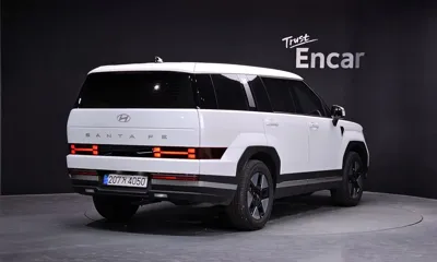 Hyundai Santafe 2025, 6507 км, за 22149.85 USD