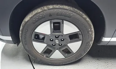 Hyundai Santafe 2025, 6507 км, за 22149.85 USD