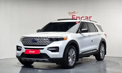 Ford Explorer · 2021 год
