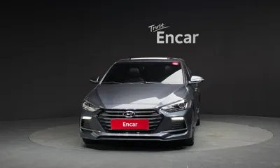 Hyundai Avante 2018, 93936 км, за 7410.78 USD