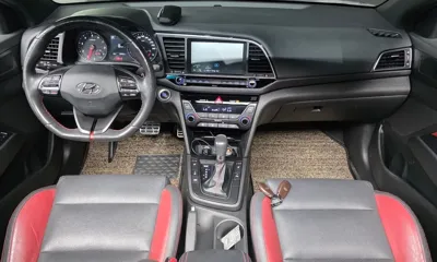 Hyundai Avante 2018, 93936 км, за 7377.22 USD - фото 7