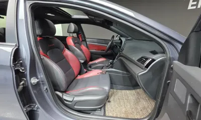 Hyundai Avante 2018, 93936 км, за 7377.22 USD - фото 10