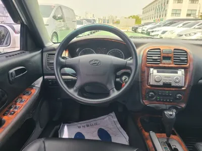 Hyundai Sonata 2004, 159000 км, за 1175.77 USD - фото 12