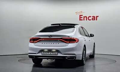 Hyundai Grandeur 2019, 135368 км, за 7417.62 USD