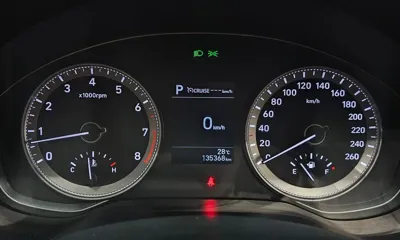 Hyundai Grandeur 2019, 135368 км, за 7361.57 USD - фото 8