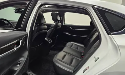 Hyundai Grandeur 2019, 135368 км, за 7361.57 USD - фото 12