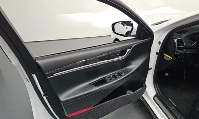 Hyundai Grandeur 2019, 135368 км, за 7361.57 USD - фото 24