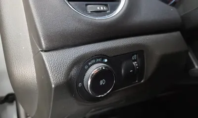 ChevroletGMDaewoo Cruze 2014, 103029 км, за 2302.03 USD - фото 18