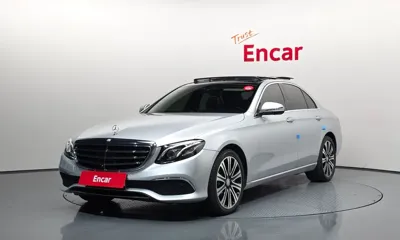 Mercedes-Benz E-Class · 2017 год