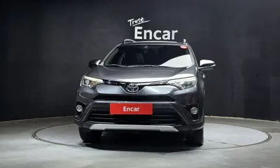 Toyota RAV4 2018, 68933 км, за 14983.72 USD