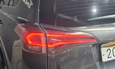 Toyota RAV4 2018, 68933 км, за 14983.72 USD - фото 23