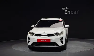 Kia Stonic 2018, 123386 км, за 5842.2 USD