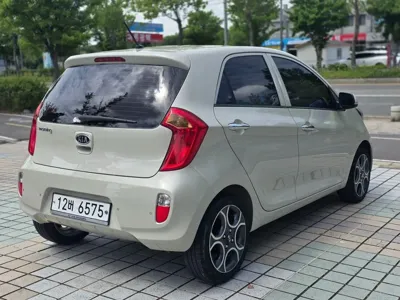 Kia Morning 2012, 71749 км, за 2782.63 USD - фото 6