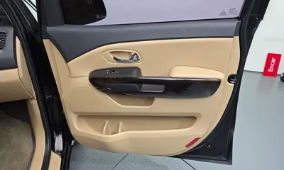 Kia Canival 2019, 82102 км, за 11400.66 USD - фото 25