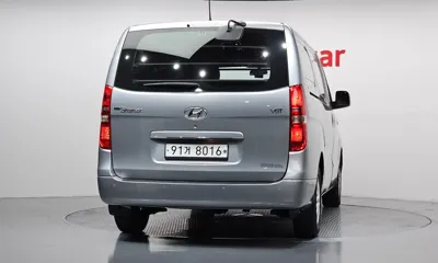 Hyundai Starex 2017, 216760 км, за 4364.82 USD