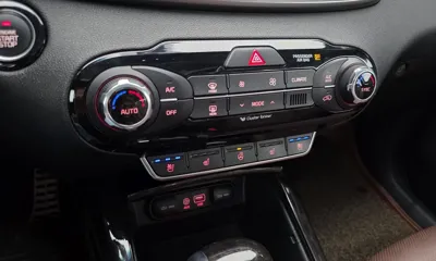 Kia Sorento 2017, 76211 км, за 10496.26 USD - фото 16