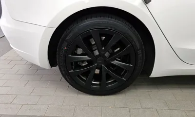 Tesla Model 3 2021, 61192 км, за 21467.62 USD