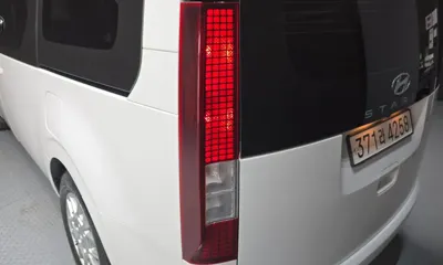 Hyundai Staria 2023, 49712 км, за 15926.67 USD - фото 23