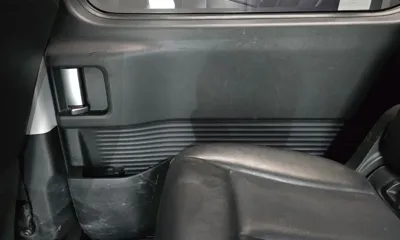 Hyundai Staria 2023, 49712 км, за 15926.67 USD - фото 25