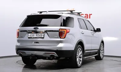 Ford Explorer 2017, 94693 км, за 8867.57 USD